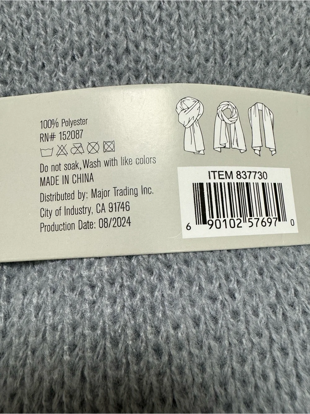 Men's Knit Scarf - Light Grey